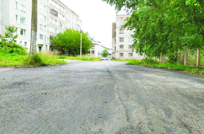 Этим летом в Соликамске обновились внутридомовые площадки и дороги